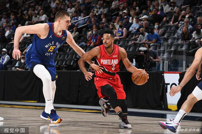 二靠内线的 二靠内线的