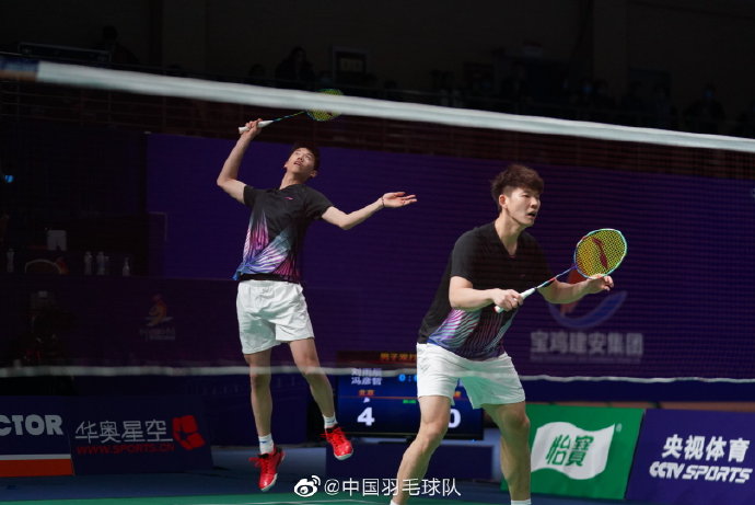 耳之势飞身 耳之势飞身